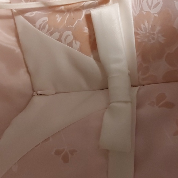 Pink full length prom - Picture 3 of 7